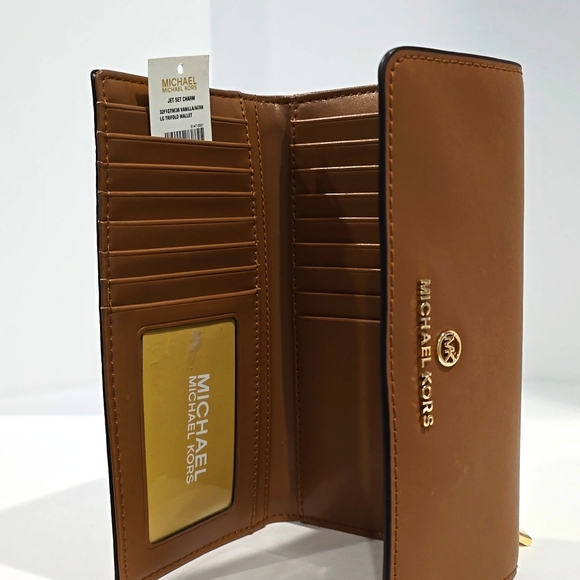 ✅ Michael Kors Jet Set Tri-Fold Large Logo Leather Wallet Acorn / Vanilla ✨ NWT - Picture 12 of 16
